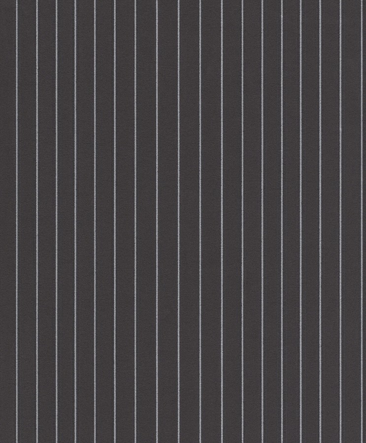 768824