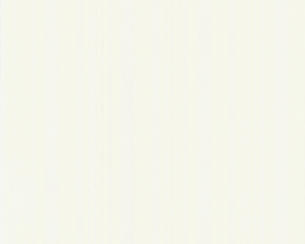 569813
